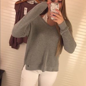 Grey Abercrombie & Fitch Sweater
